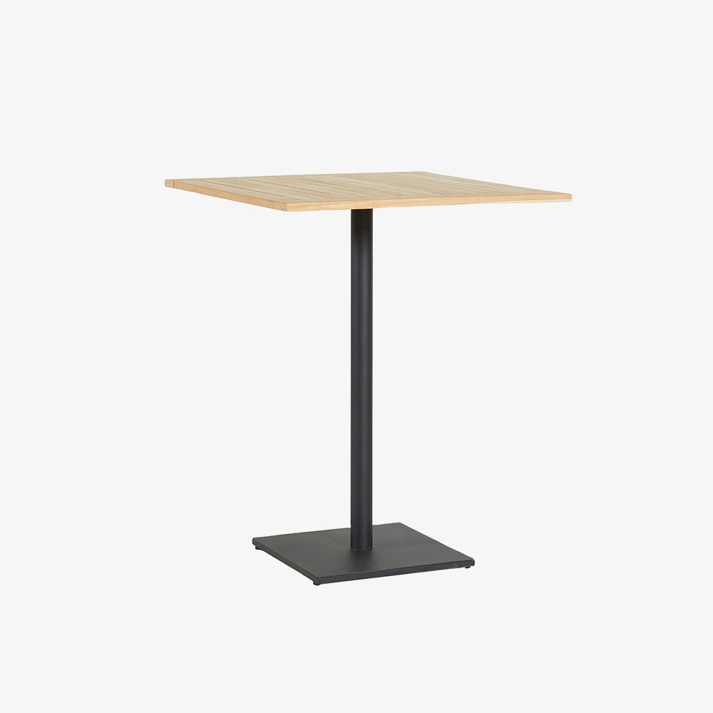 molli-bar-table