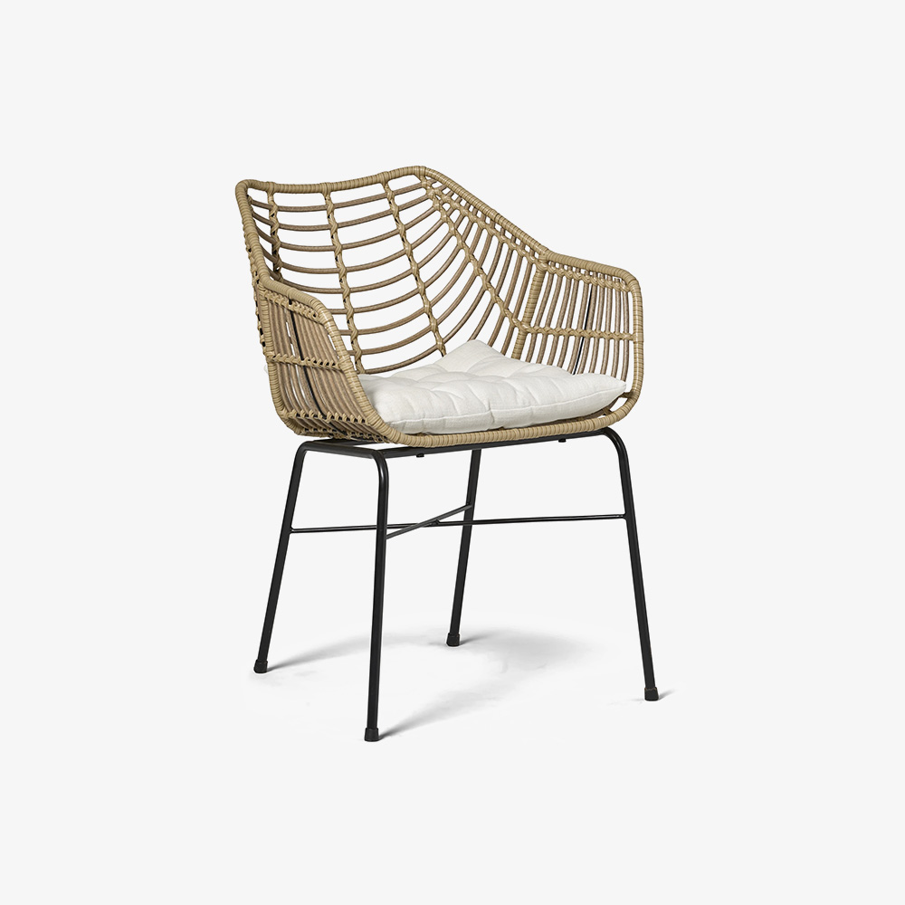 ethan-chair-beige-wcushion