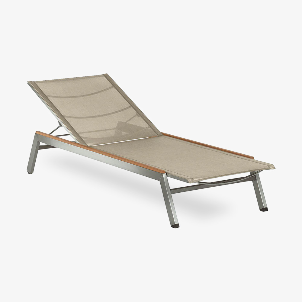 celine-daybed-beige