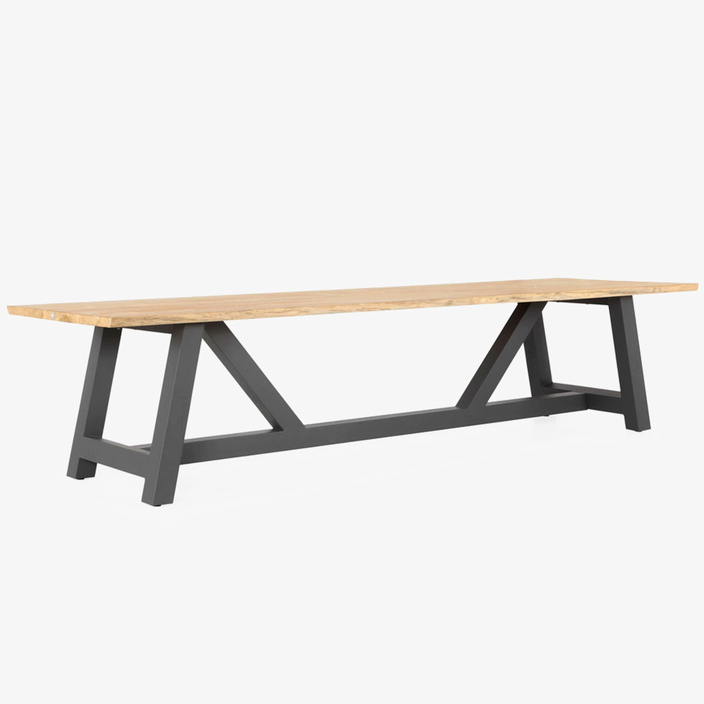 navi-dining-table