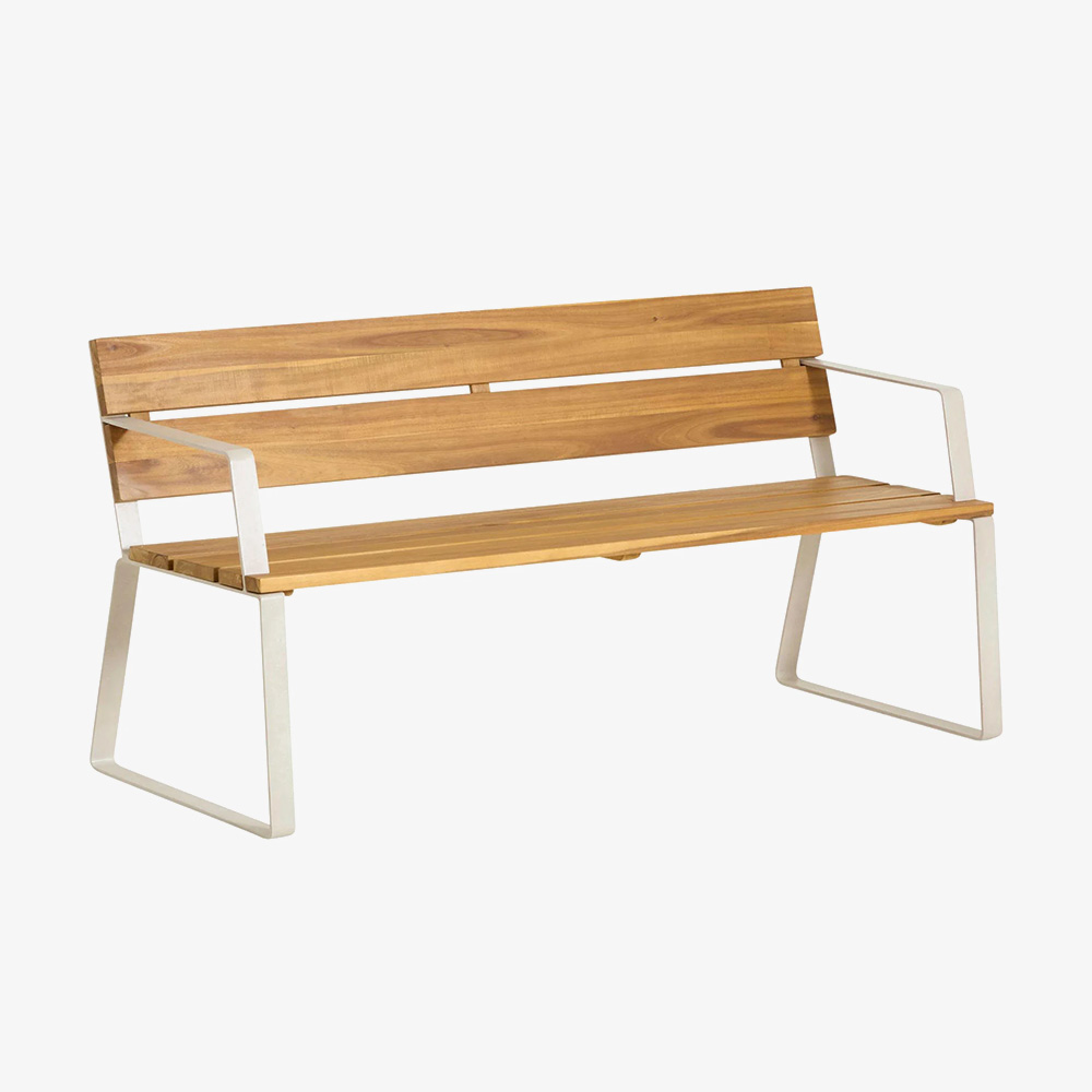maisy-bench