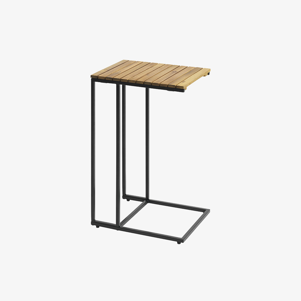 mauli-side-table